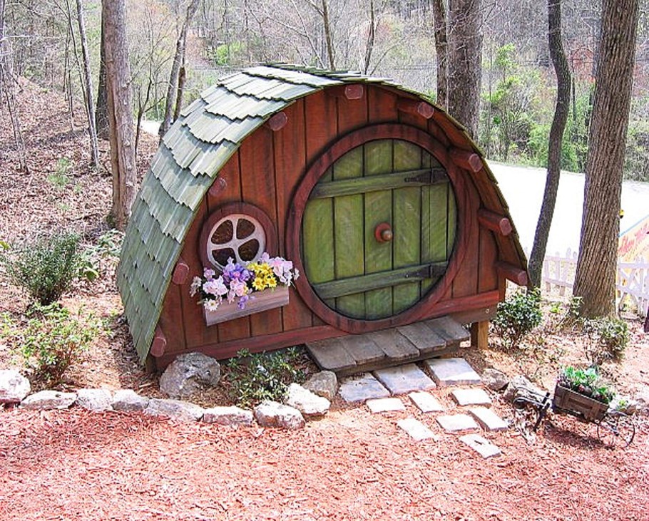 Домик хоббитов собачья будка