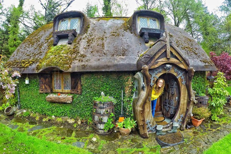 Дом Хоббита»/the Hobbit House (Уэльс, Великобритания)