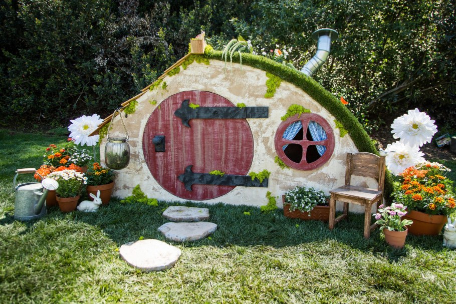 Hobbit House детский домик