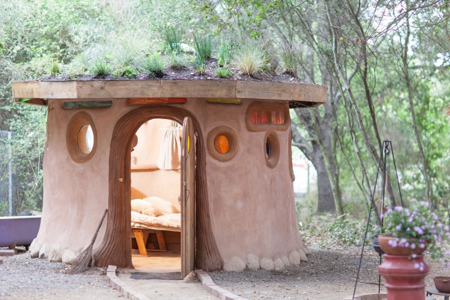 Баня домик Хоббита