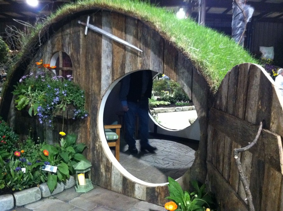 Hobbit House детский домик