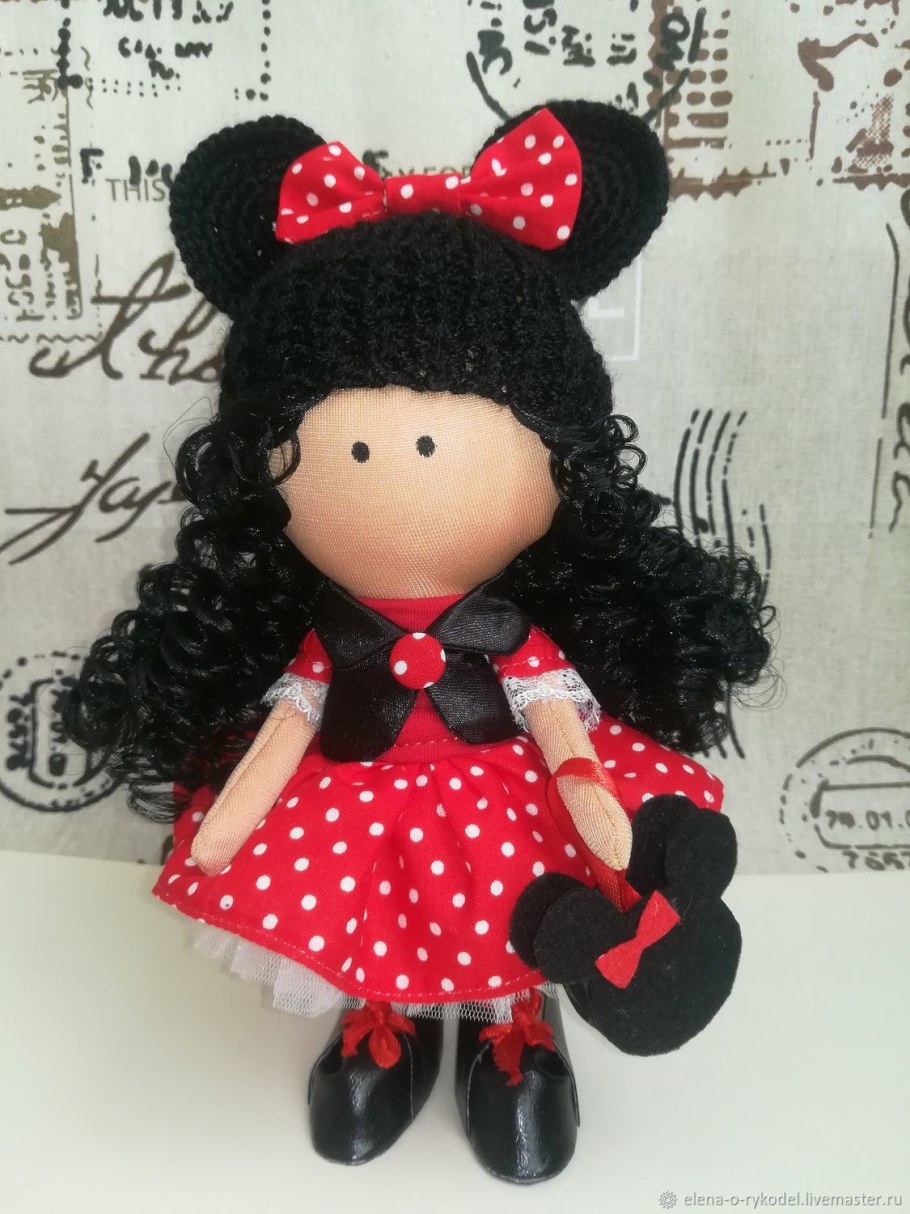 Минни Маус малышка кукла