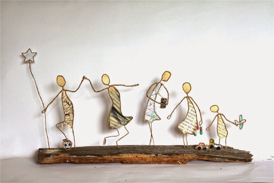 Дизайнерские крючки для одежды