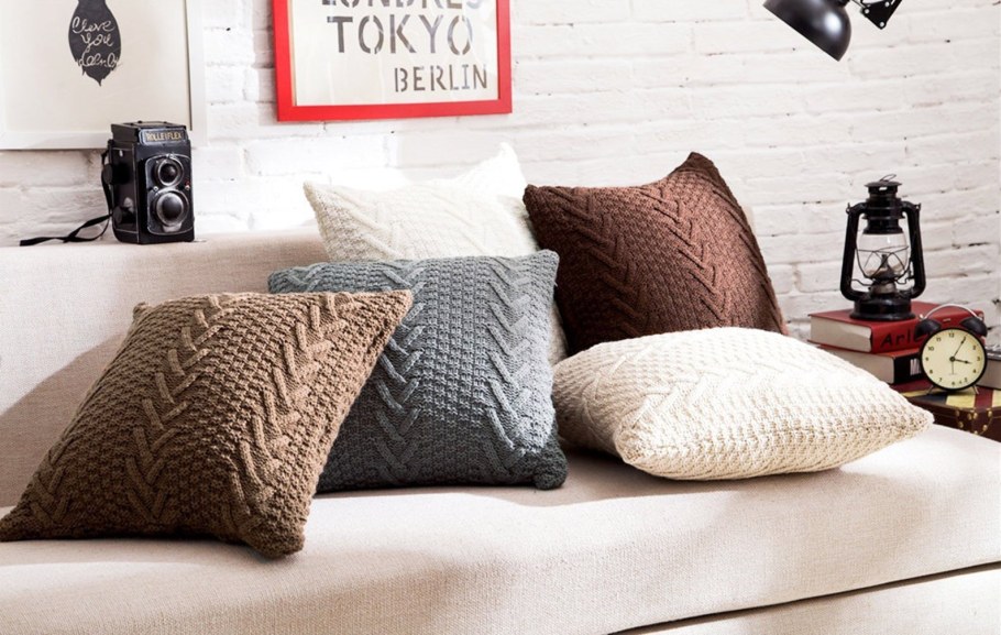 Вязаные подушки