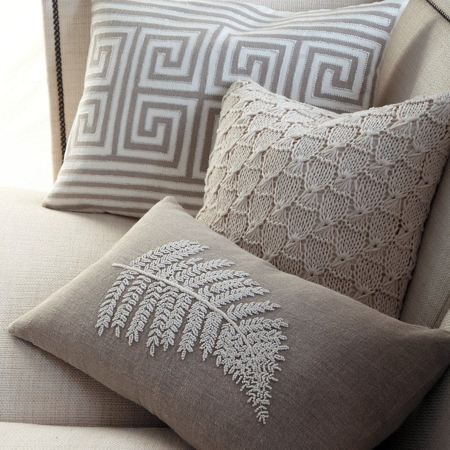 Узоры для диванных подушек спицами