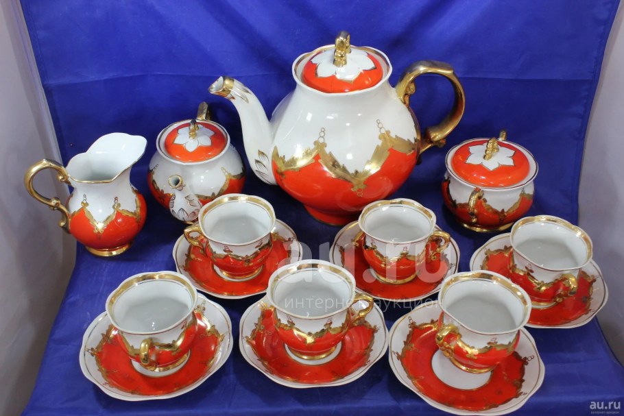 Фарфоровая статуэтка Барановка Украинка