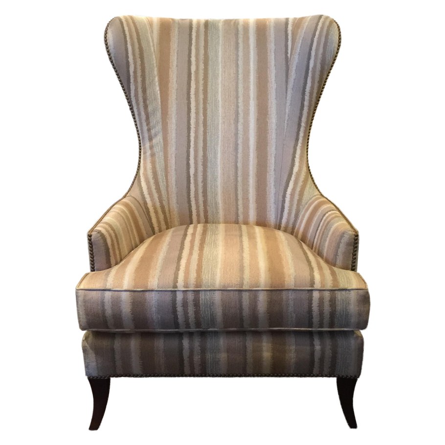 Плед на кресле