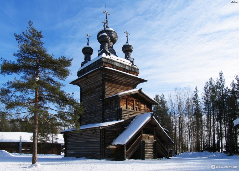 Малые Карелы музей деревянного зодчества