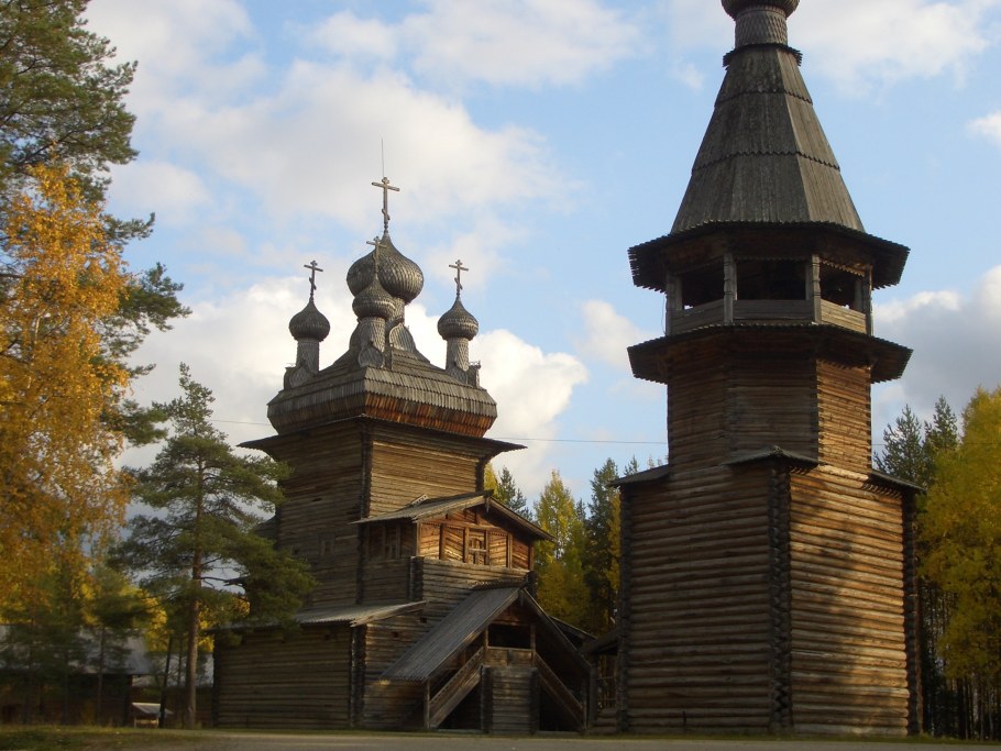 Ненокса Церковь Троицы Живоначальной