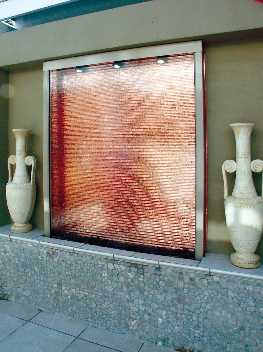 Струнно капельный водопад