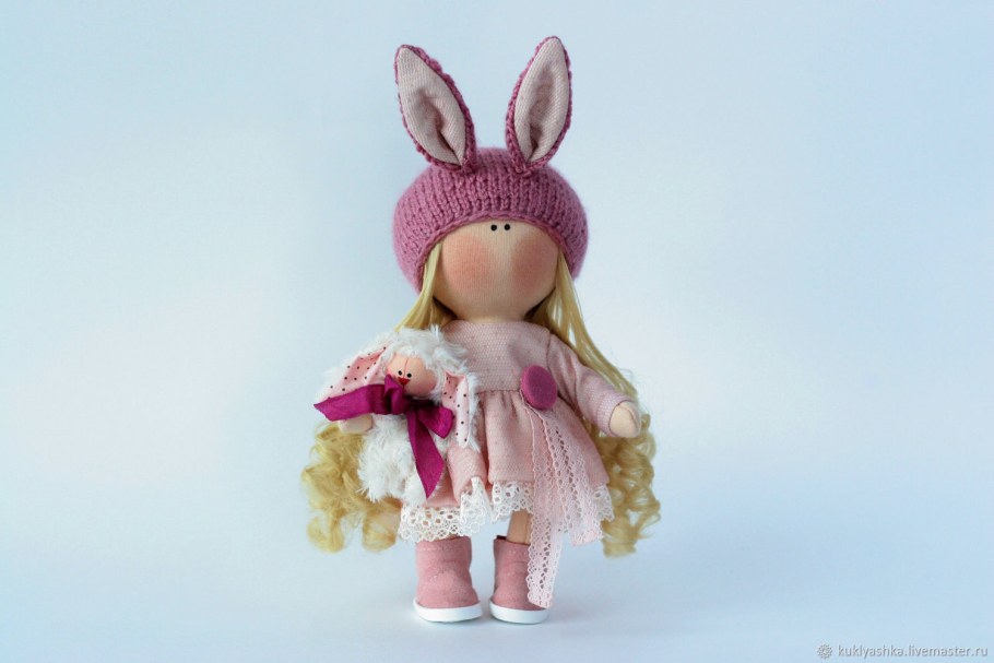 Кукла интерьерная заяц Estro