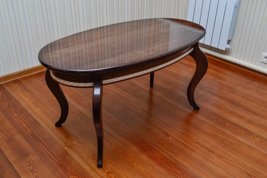 Комод из мебельного щита