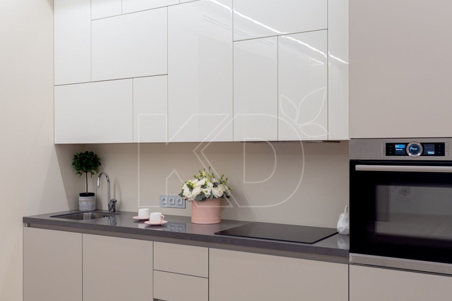 Ханна Натив кухонный двор