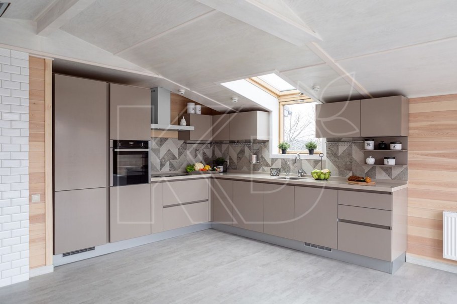 Ханна Натив кухонный двор