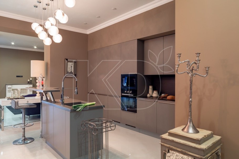 «Ханна глянец кухонный двор