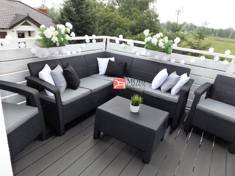 Садовый угловой диван