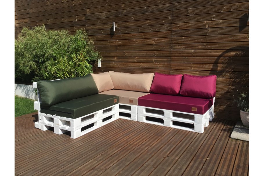 Диван из поддонов