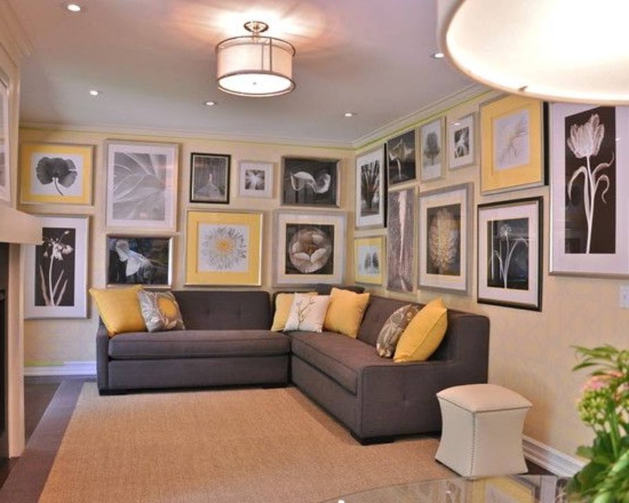 Картины над диваном