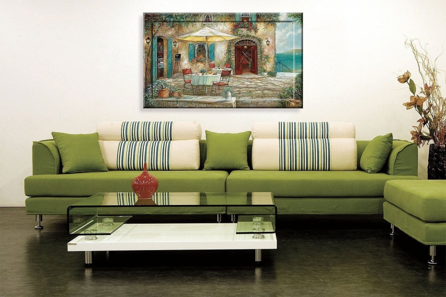 Декор над диваном