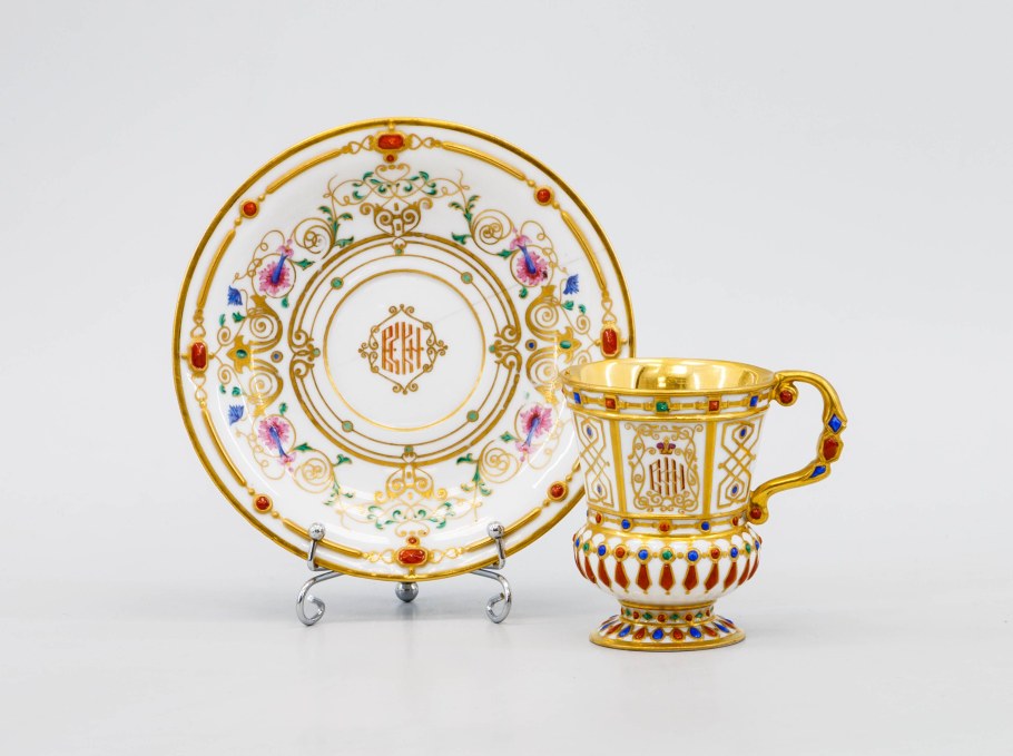 Посуда Императорского фарфорового завода