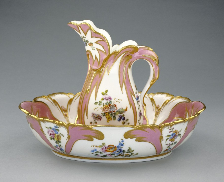 Севрский фарфор розовый мадам Помпадур