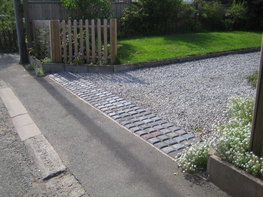 Площадка для парковки из щебня