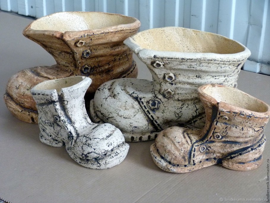 Диван для куклы из пенопласта