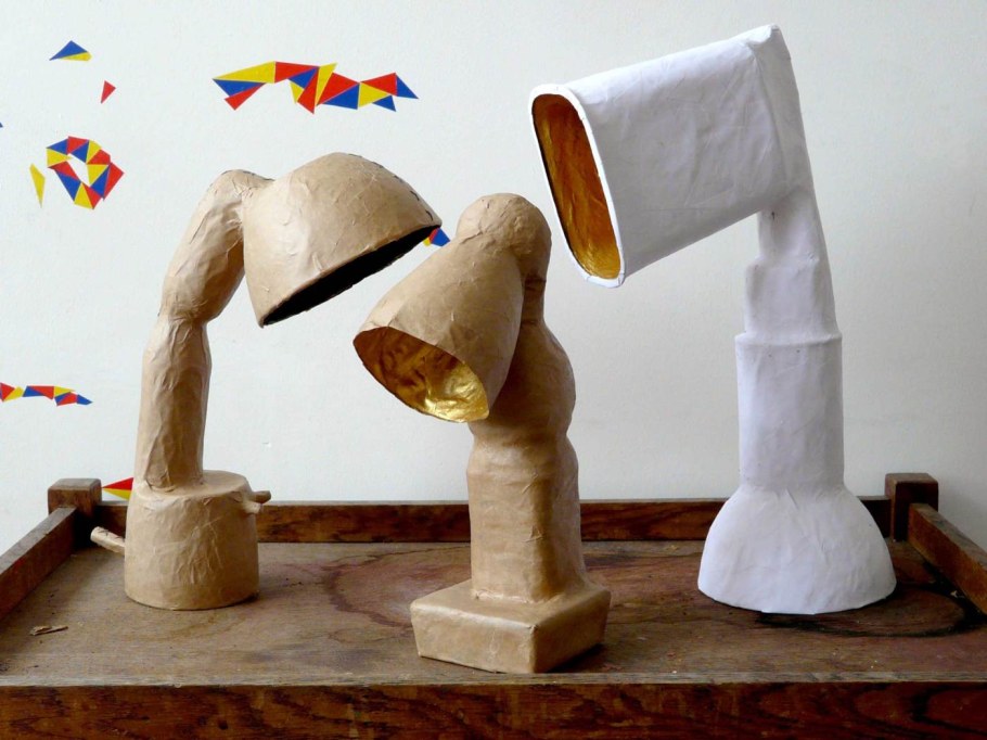 Бутафория из папье маше