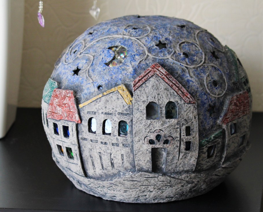 Домики из папье маше