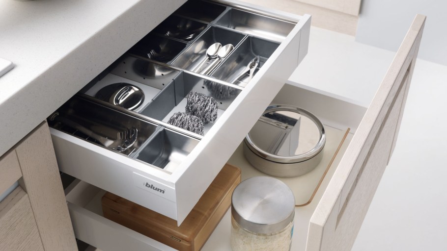 ГАЗ-лифт для 2 дверок пневматический мебельный для шкафа