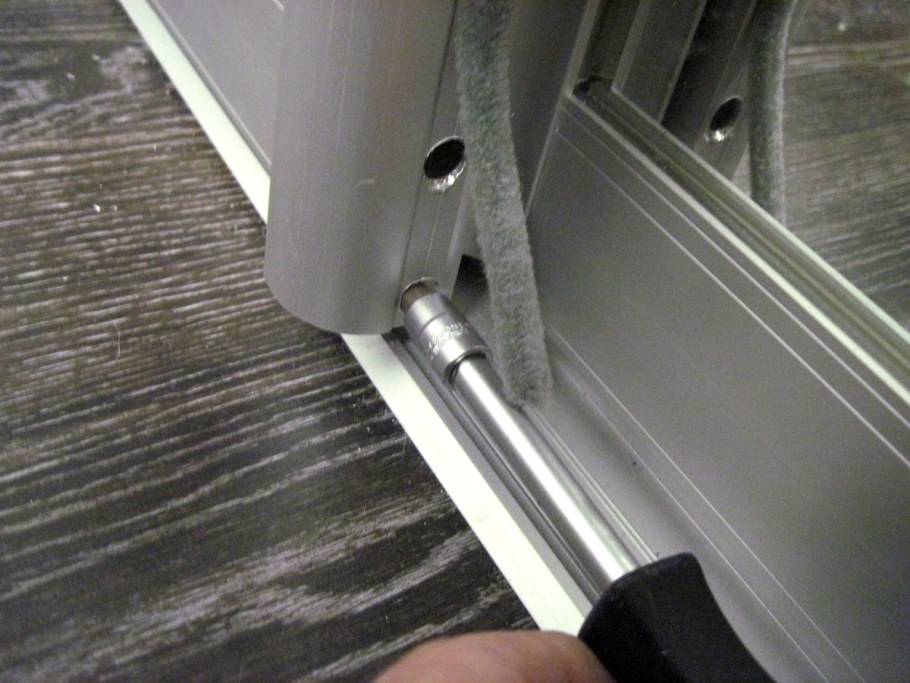 Регулировка дверей купе аристо