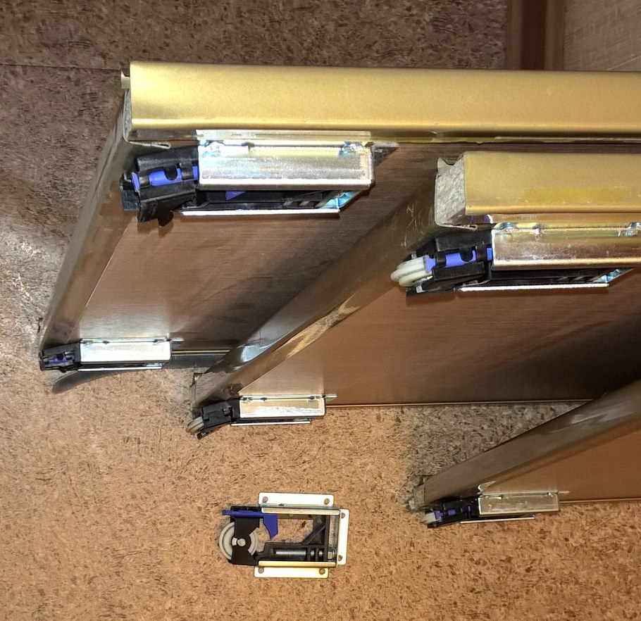 Направляющие шкафа Stanley