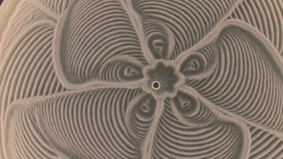 Кинетический стол своими руками