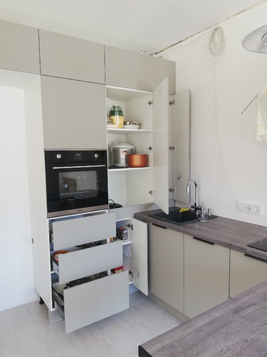 Установщик мебели