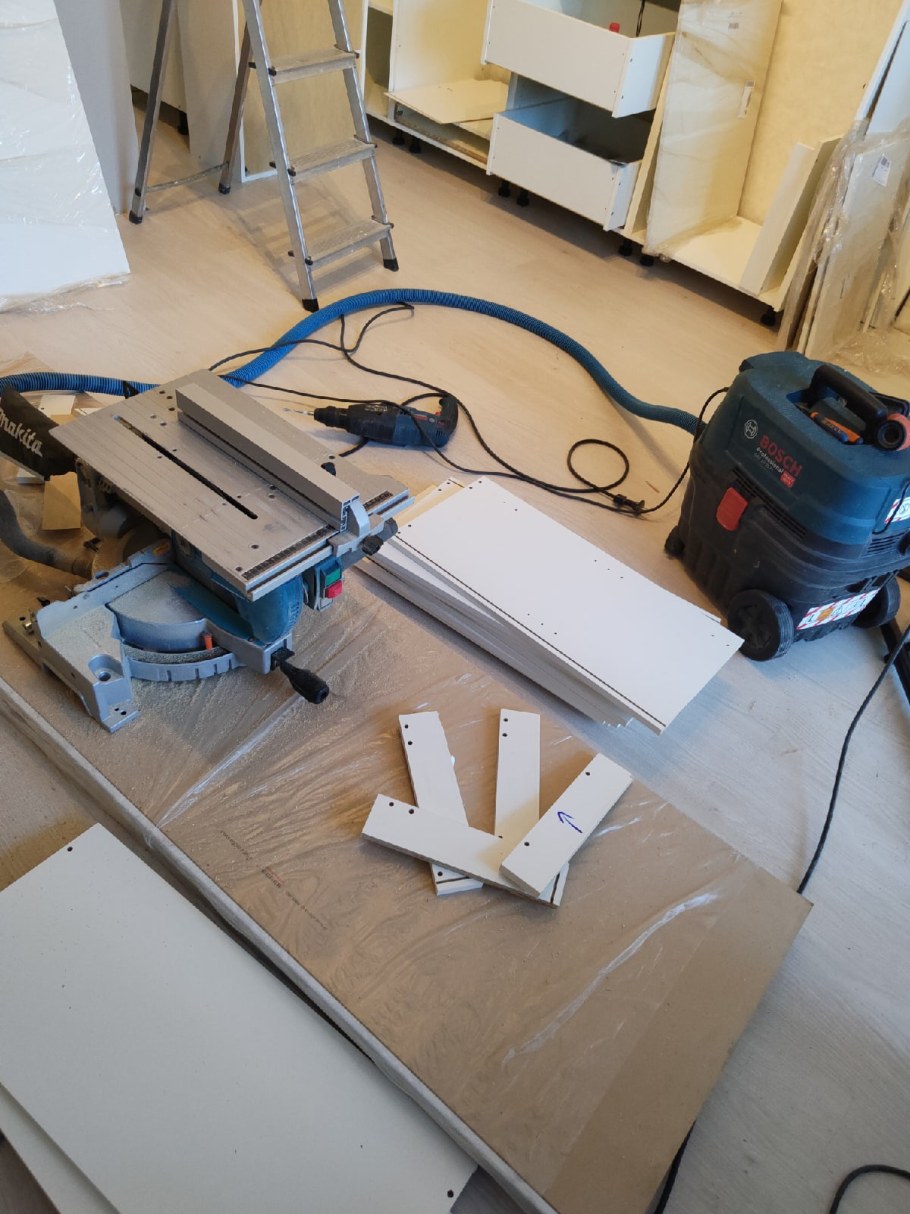 Сборка кухни фото