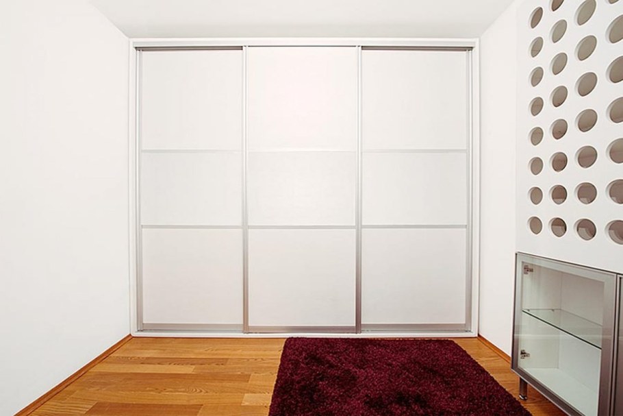 Шкаф в спальню