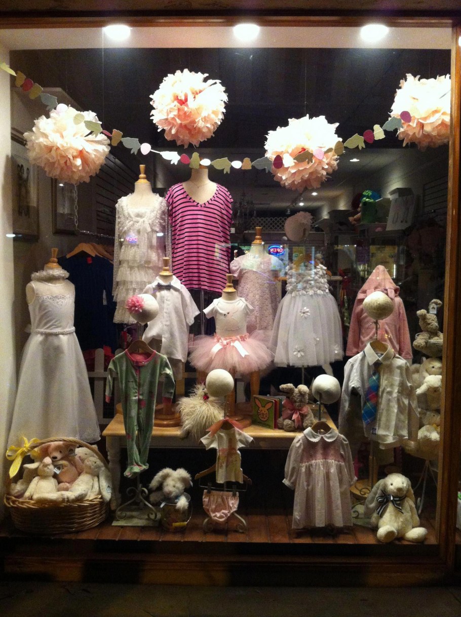 Красивые витрины детских магазинов