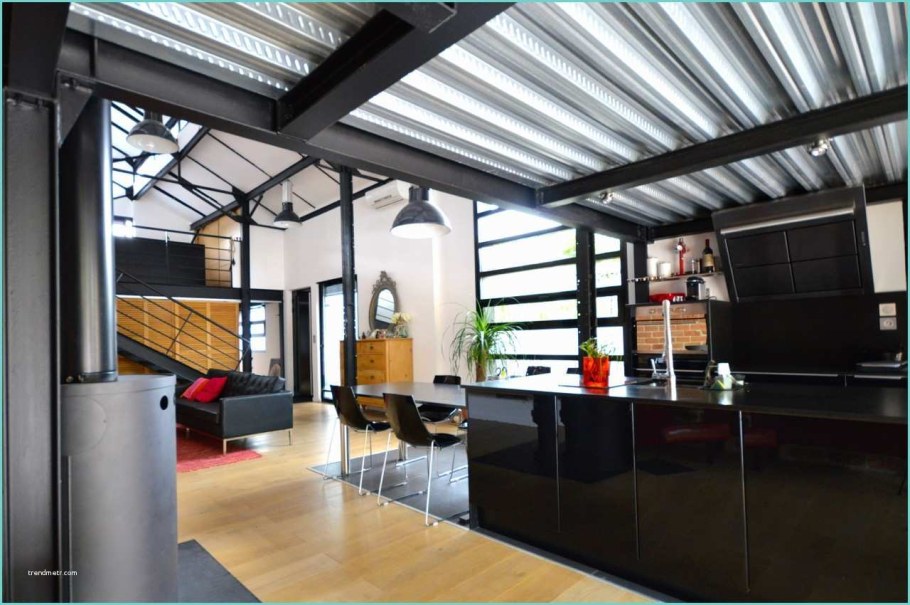 Люстра в стиле Фьюжн