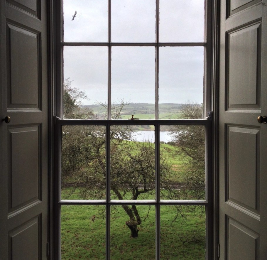 Английские окна вертикально сдвижные