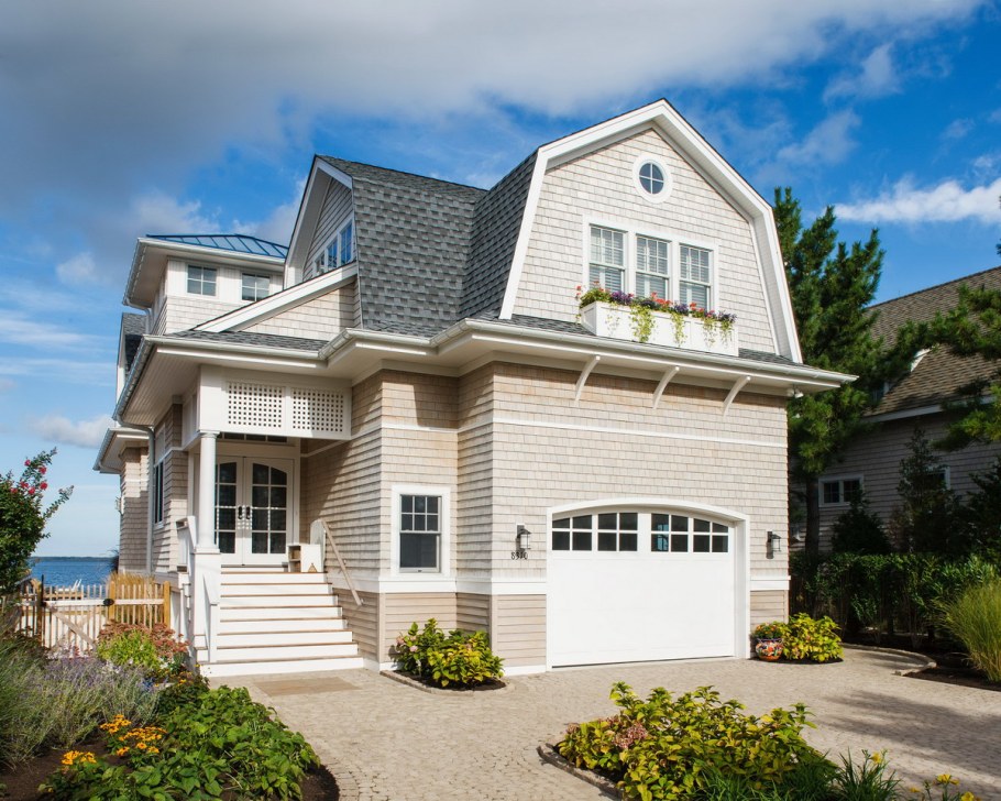 Американские домики с мансардой