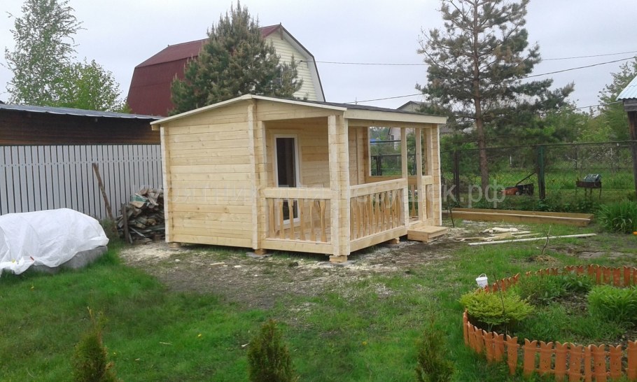 Бытовка Дачная 6x2,4 м с террасой 3x2 м