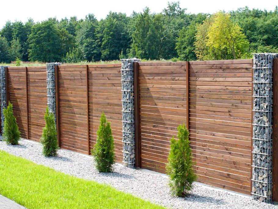 Забор дачный деревянный