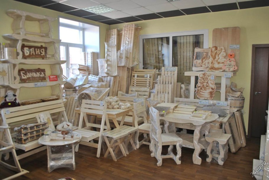 Серьезная мебельная фабрика