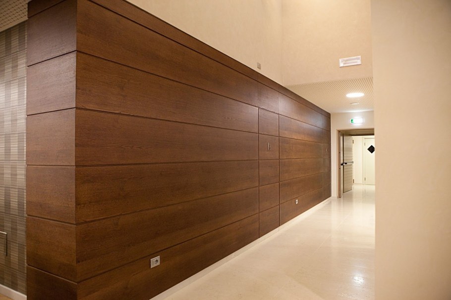 Шпонированные панели Wallhof Wood "тик"