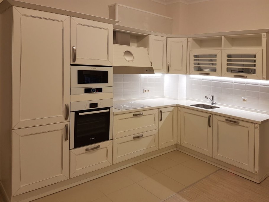 Кухня Николь фабрики Мария бежевый ясень