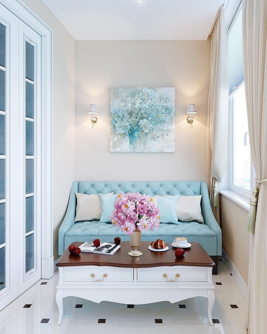 Маленький диван на балкон