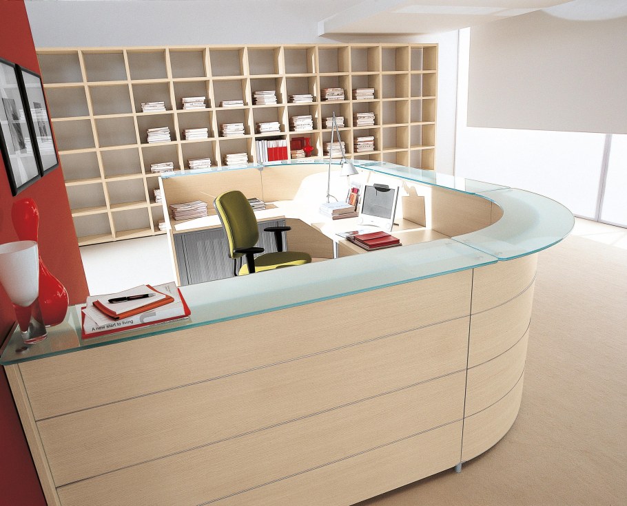 Стойка ресепшн