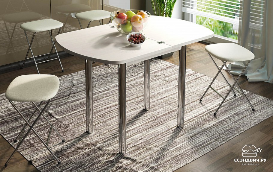 Saarinen Oval Dining Table