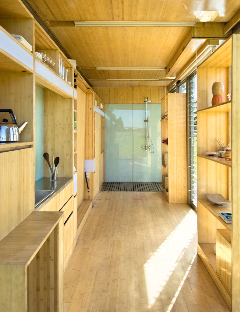 Обустройство дачного вагончика