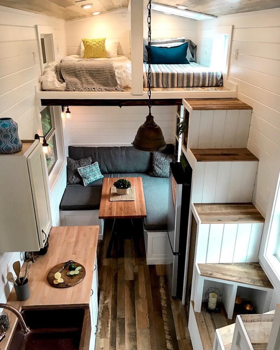 Интерьер маленького дачного домика